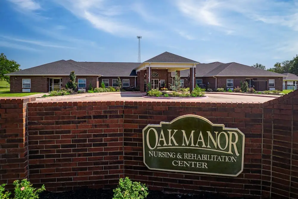 2025-Oak-Manor-Drone-Exterior-2