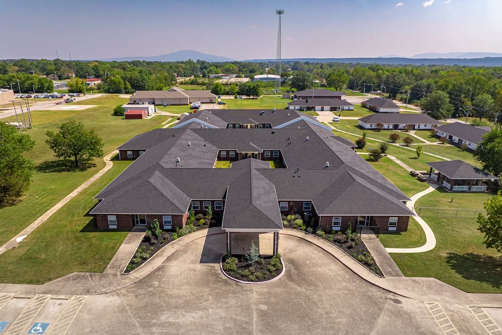 2025-Oak-Manor-Drone-Exterior-4