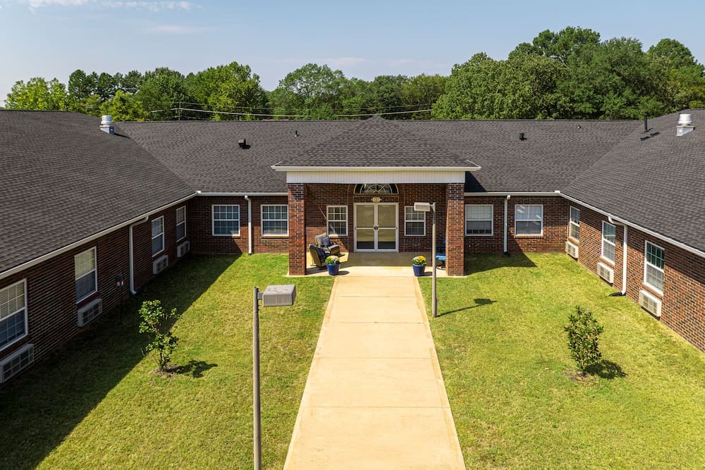 2025-Oak-Manor-Drone-Exterior-9