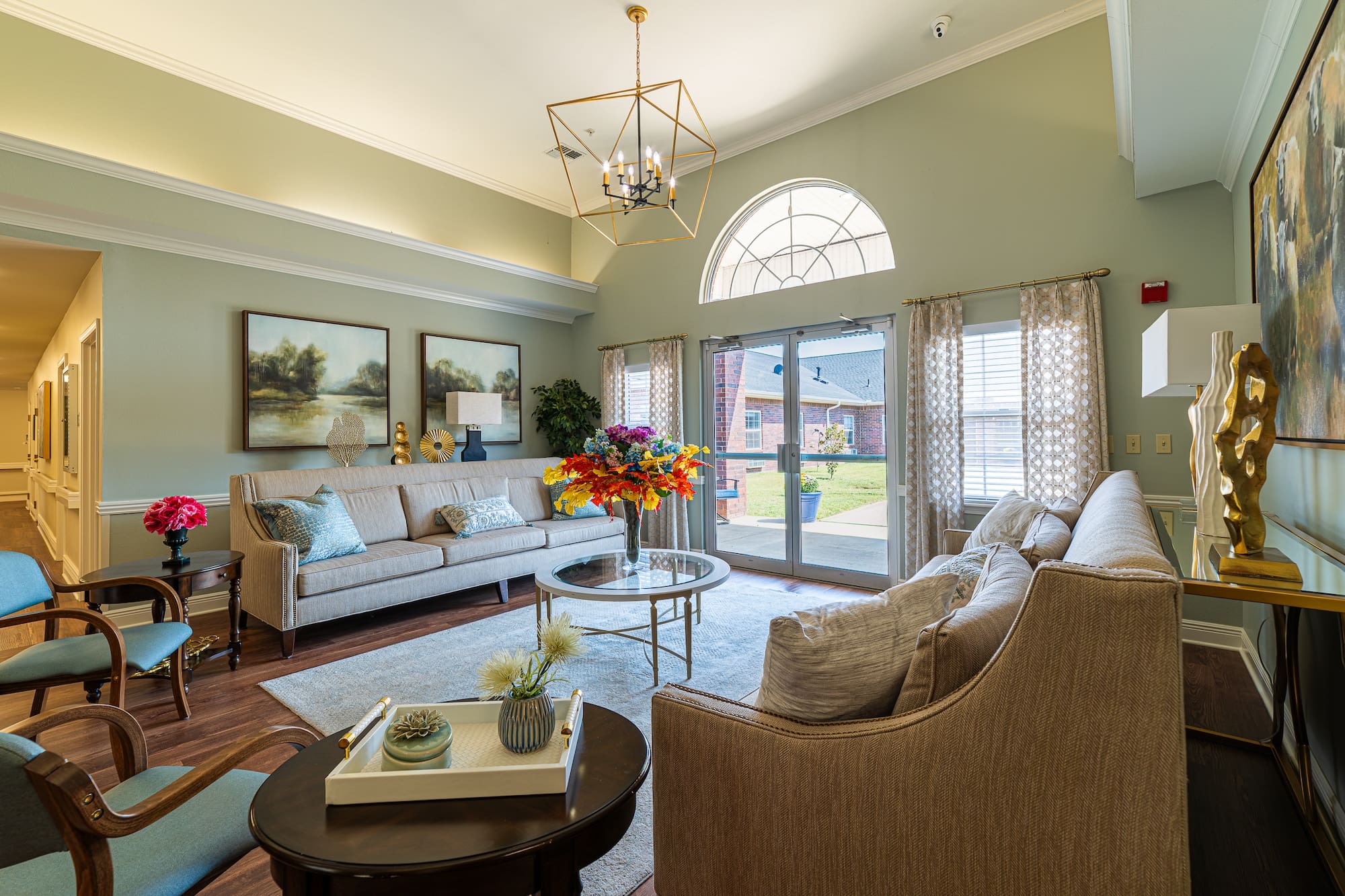 2025-Oak-Manor-Interior-2