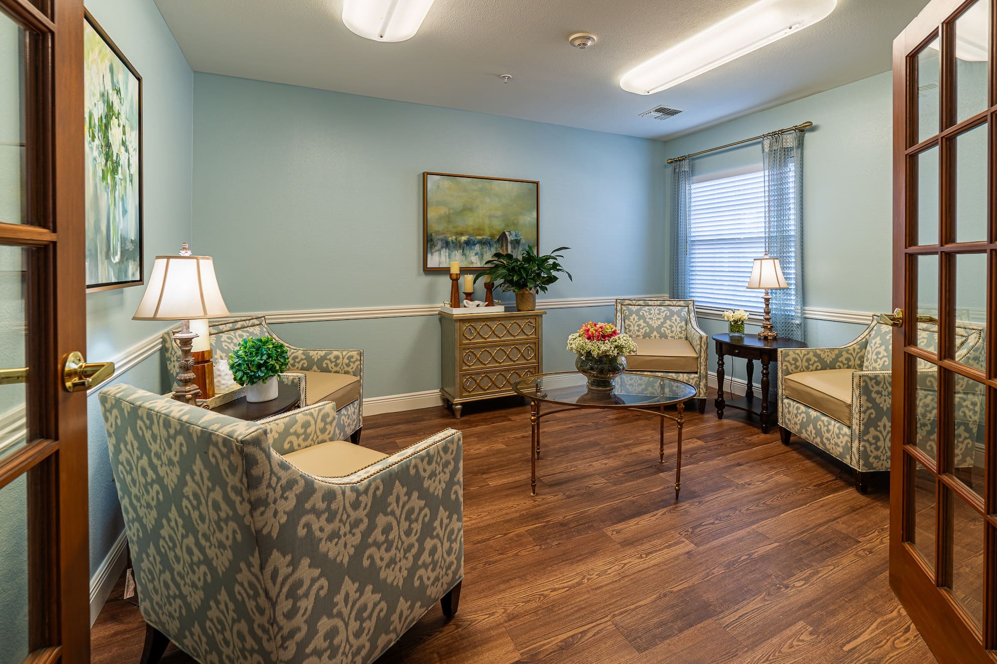 2025-Oak-Manor-Interior-4